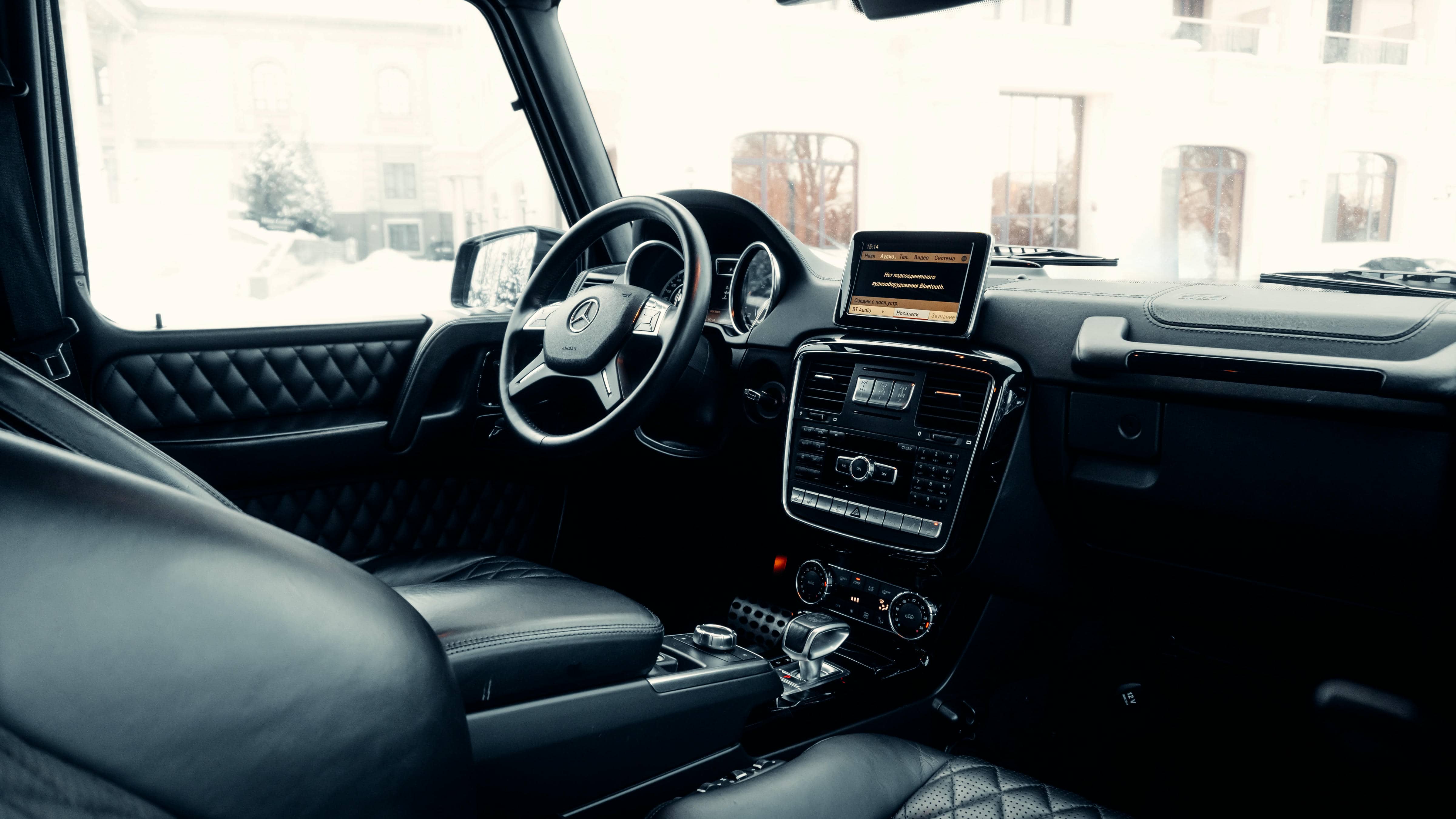 MERCEDES BENZ G63 2015